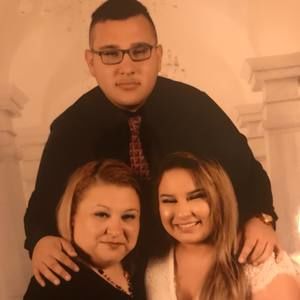 Meet your Posher, Christina